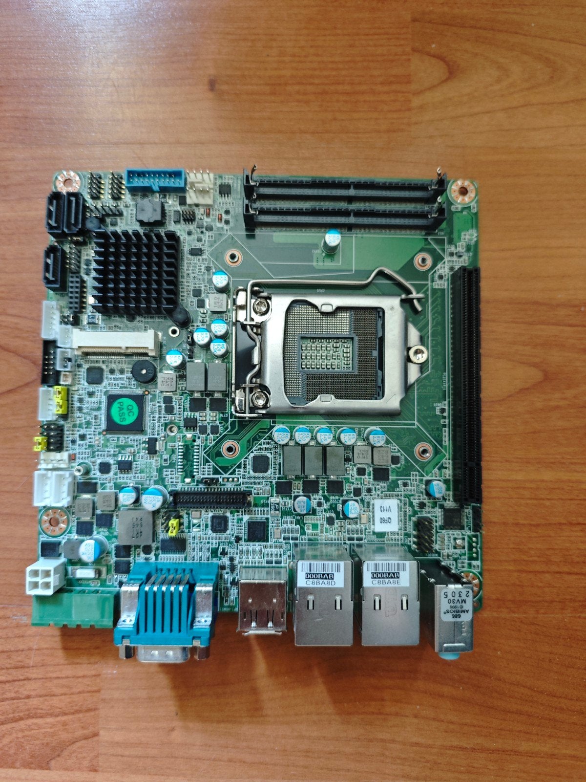 Moederbord lga1151, Computers en Software, Moederborden, Ophalen of Verzenden, DDR4