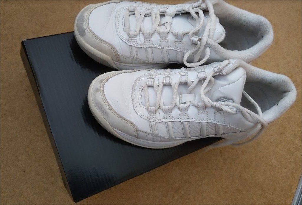 K-Swiss indoor tennisschoenen wit - Maat 37,5, Sport en Fitness, Gebruikt, Schoenen, Ophalen of Verzenden, K-Swiss