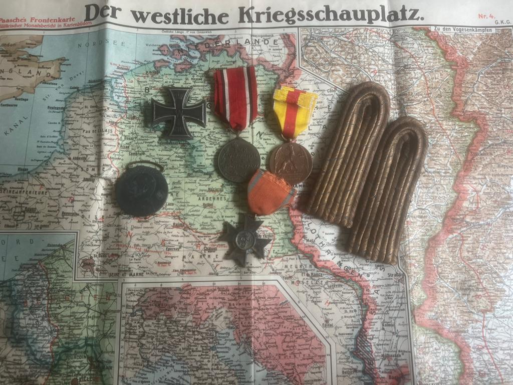 Lot duitse medailles WO1- plus kaart, Verzamelen, Ophalen of Verzenden, Landmacht, Duitsland, Lintje, Medaille of Wings