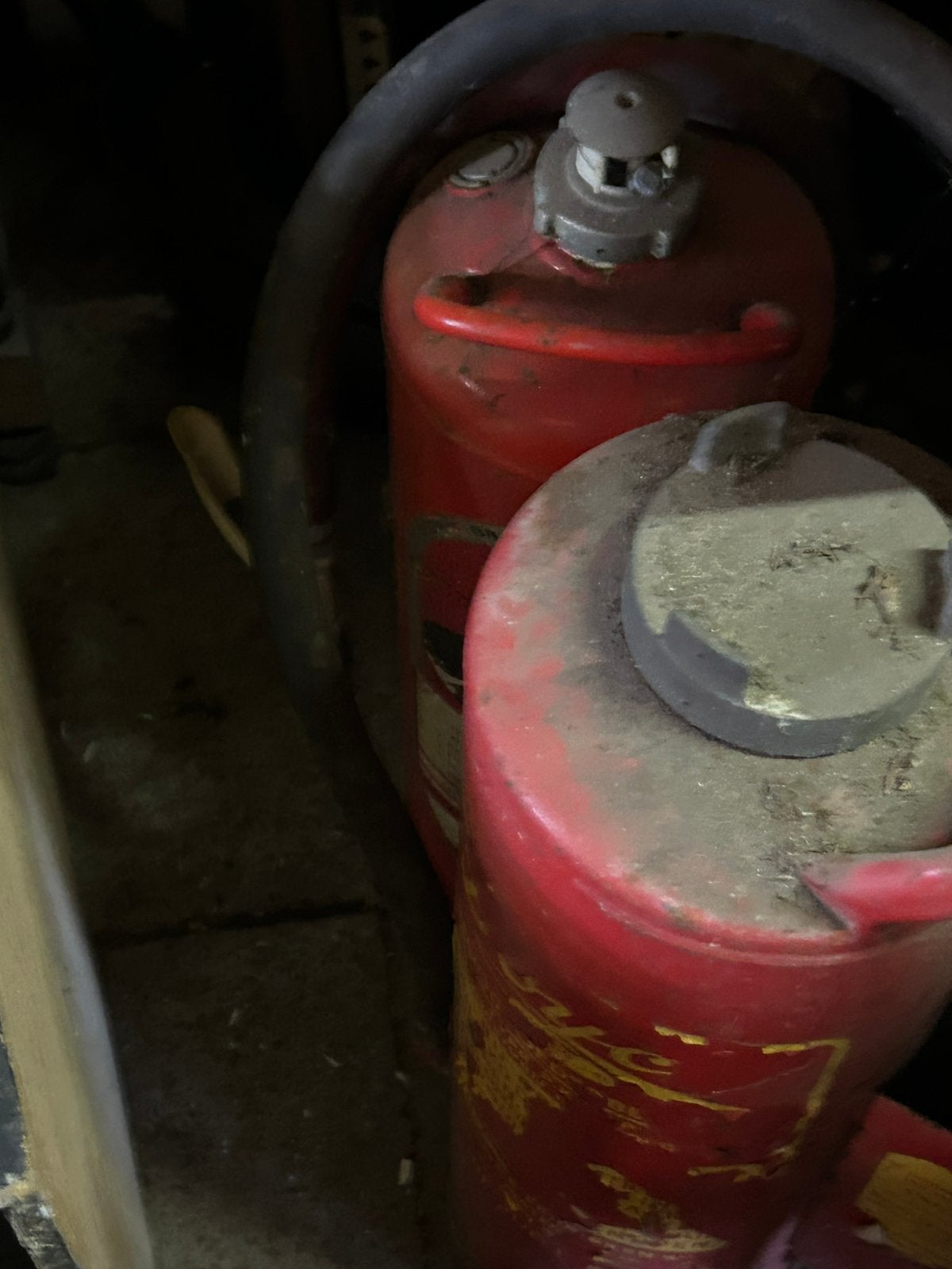 2 brandblussers, Ophalen, Zo goed als nieuw