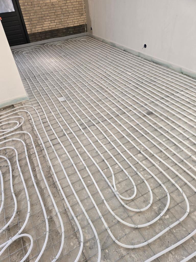 Foto 11 van Vloerverwarming nieuw bouw maar ook bestaand