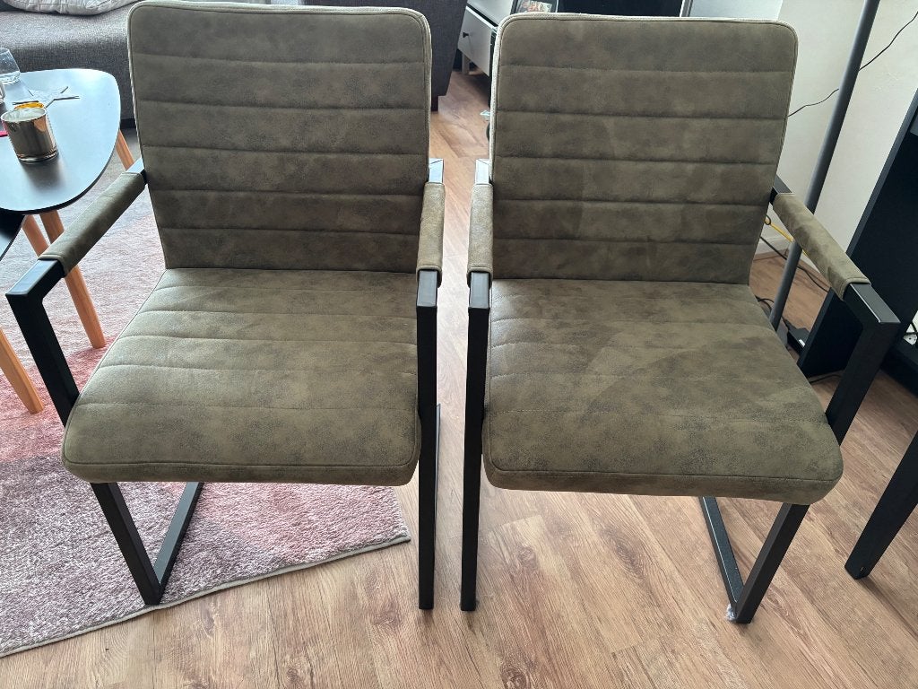Eetkamerstoelen Groen, Huis en Inrichting, Stoelen, Ophalen, Zo goed als nieuw, Overige kleuren, Twee