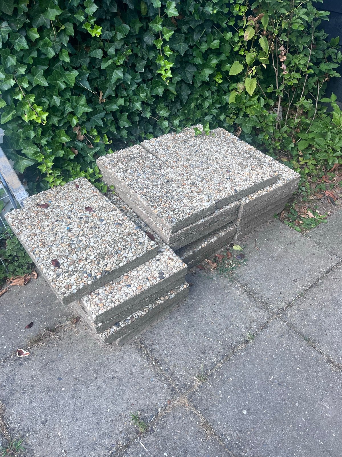 Gebruikte terrastegels met grind, diverse maten, Tuin en Terras, Tegels en Klinkers, Ophalen, Gebruikt, 10 m² of meer, Grind