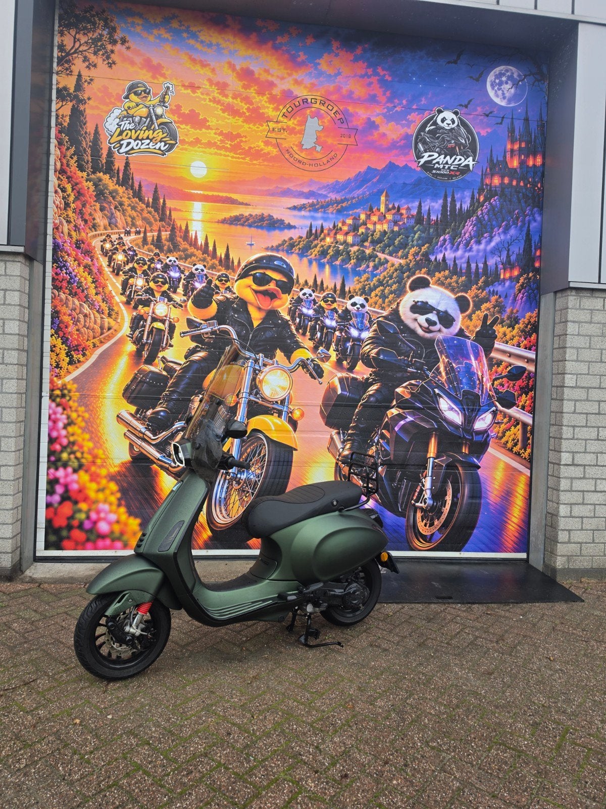 vespa sprint, Fietsen en Brommers, Ophalen, Zo goed als nieuw, Benzine