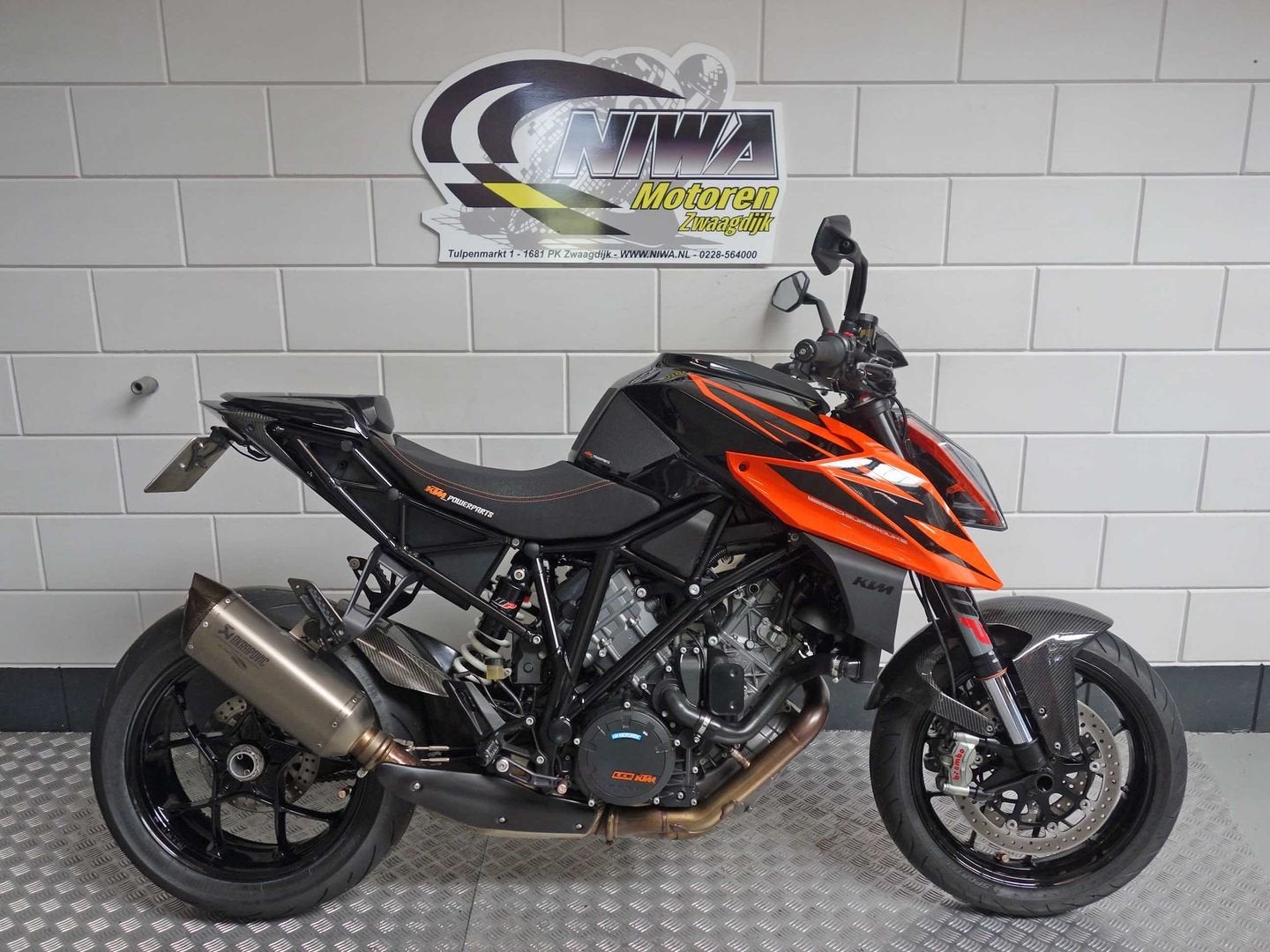KTM 1290 SUPER DUKE R, Motoren, 2 cilinders, KTM, Motorrijbewijs A, Bedrijf