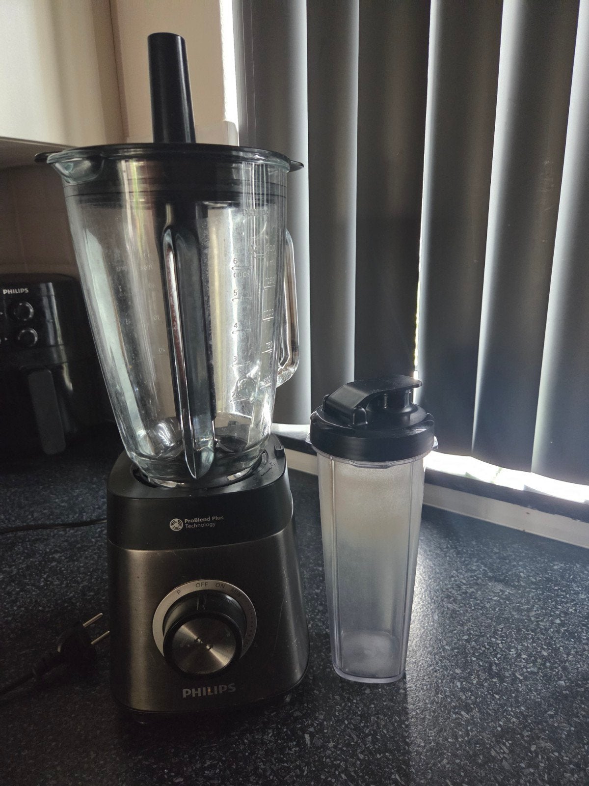 Philips Blender met ProBlend Plus Technologie, Ophalen