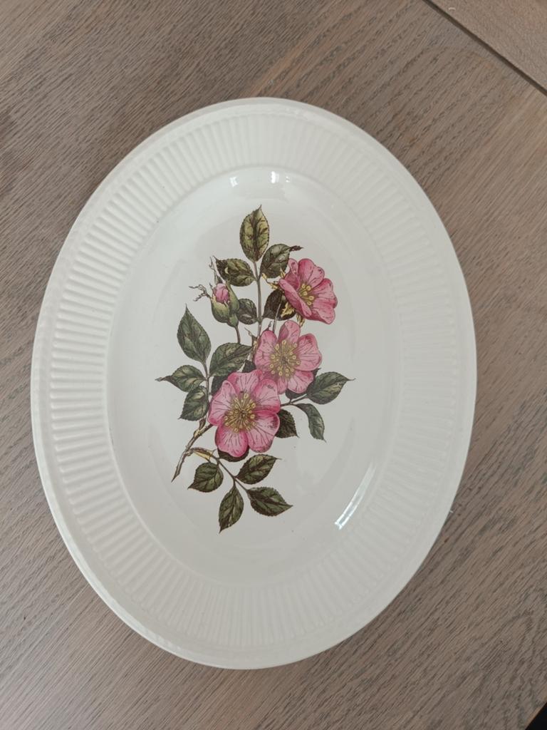Wedgwood Briar Rose twee platte ovalen schalen, Ophalen of Verzenden