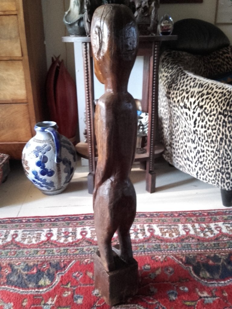 Mooi zeldzaam groot antiek voorouderbeeld uit Flores 94 cm., Antiek en Kunst, Hout, Ophalen of Verzenden, Indonesië, Handgemaakt