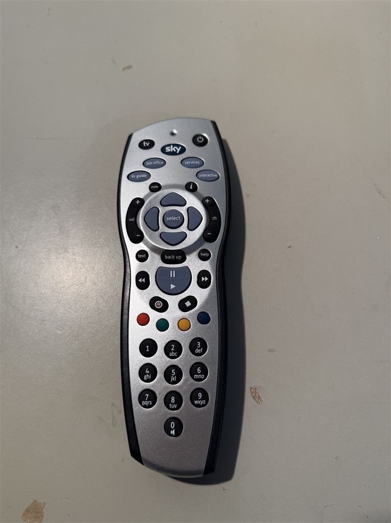 Afstandsbediening - Sky plus hd, Ophalen of Verzenden, Zo goed als nieuw