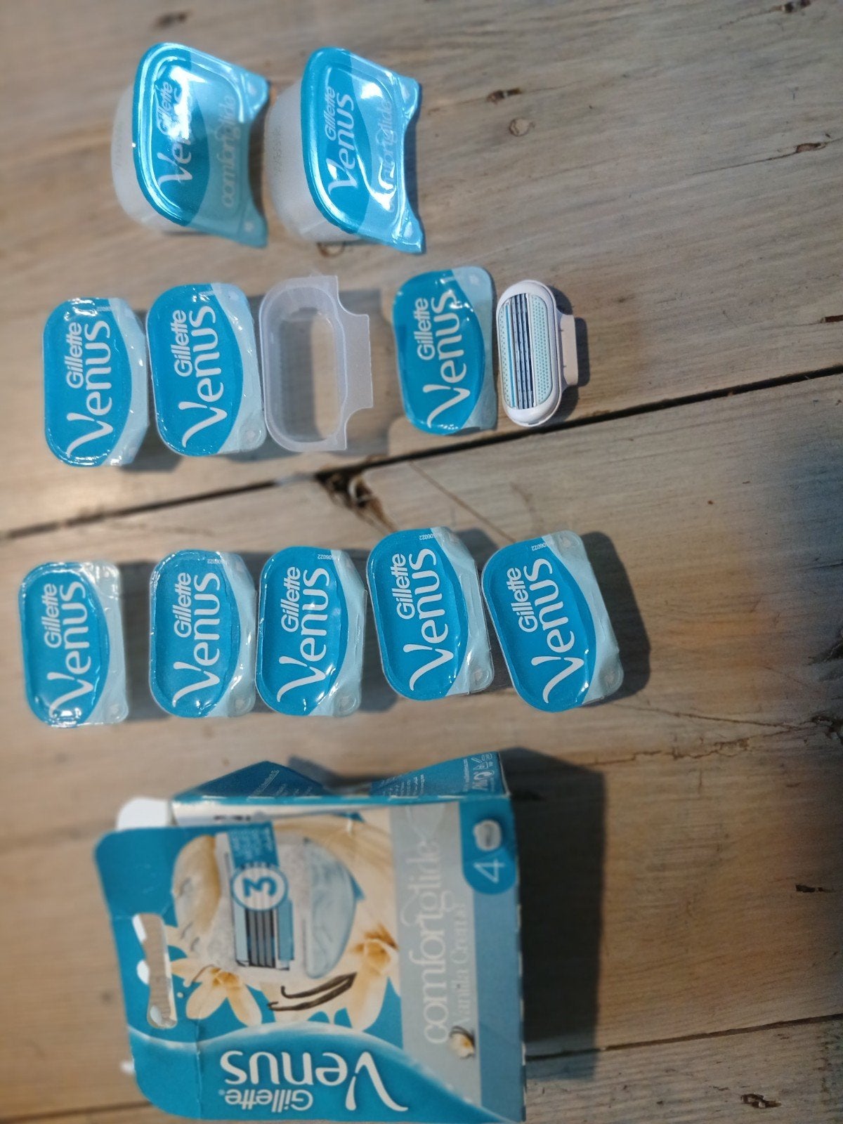 Gillette Venus Scheermesjes - Nieuw, Sieraden, Tassen en Uiterlijk, Ophalen of Verzenden, Nieuw, Gehele gezicht, Verzorging