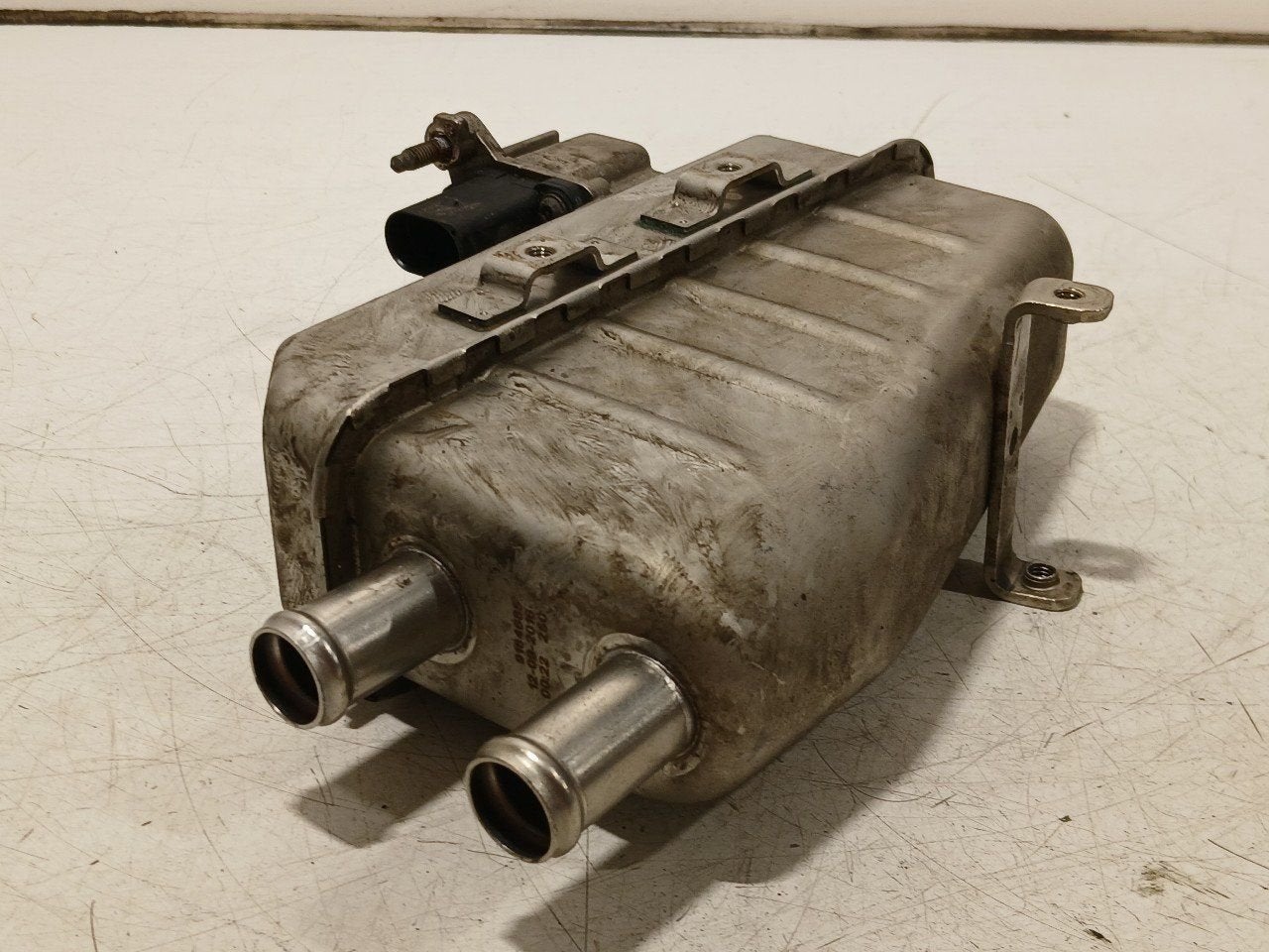 Standkachel Volkswagen Passat, Onderdelen@venauto.nl, Van der Ven Autorecycling B.V., Gebruikt, Ettenseweg 76, 4706 PB Roosendaal, The Netherlands