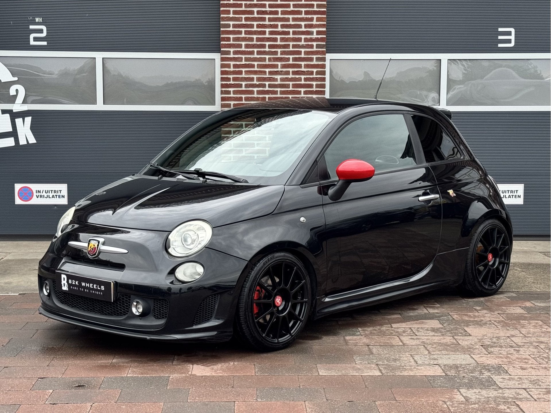 Fiat 500 1.4-16V Abarth G-tech G-Tech | Xenon | Clima | Leer, Voorwielaandrijving, Euro 5, Zwart, 4 cilinders