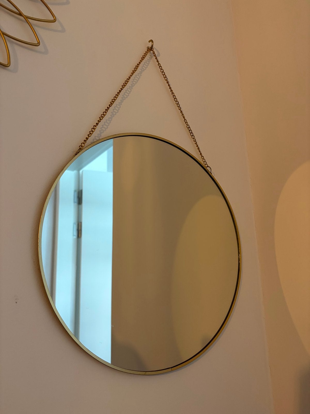 Leen Bakker ronde spiegel met ketting - 30 cm doorsnede, Minder dan 50 cm, Gebruikt, Rond, Ophalen of Verzenden