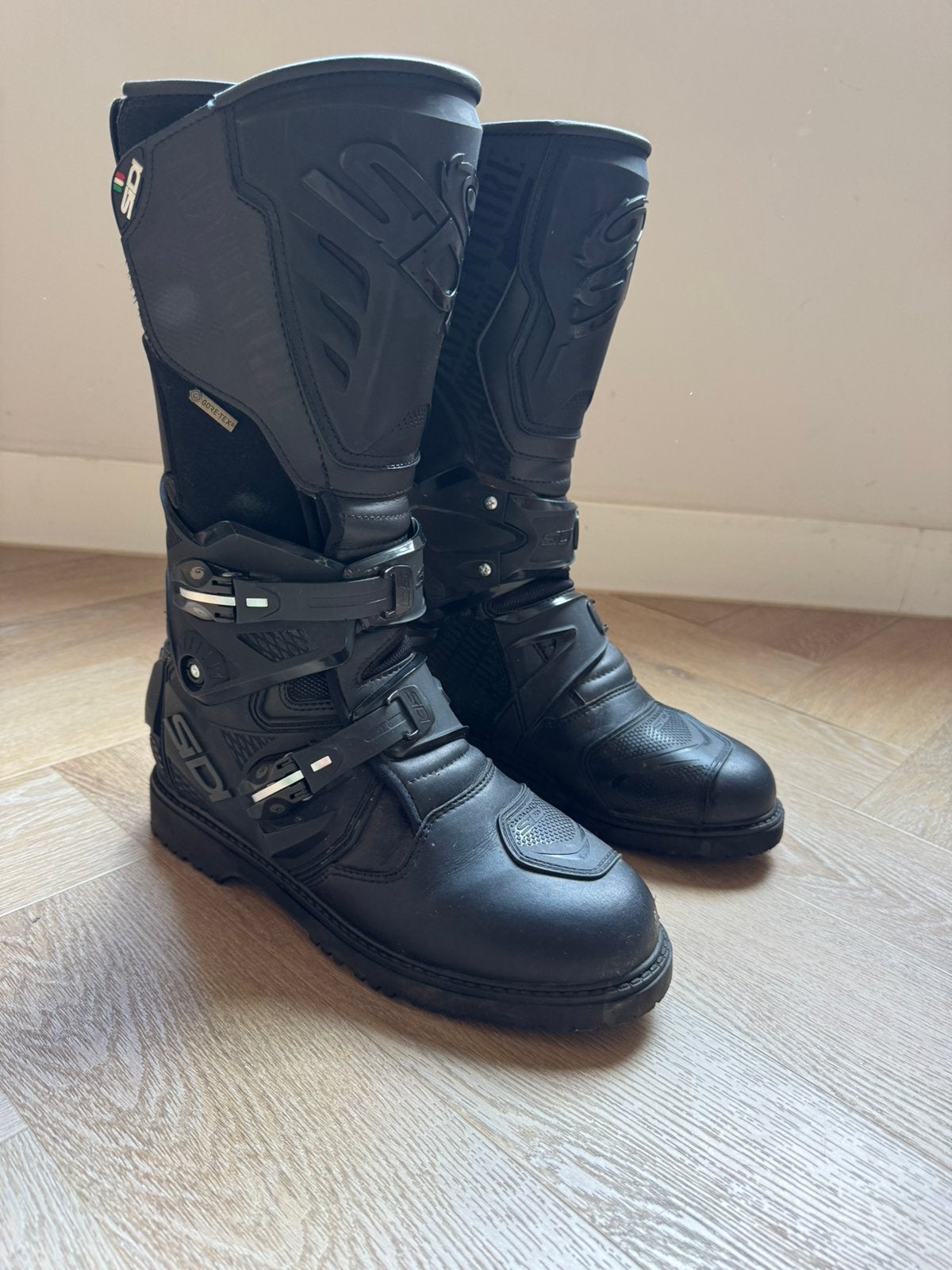 SIDI Adventure Gore-Tex motorlaarzen maat 43 – topconditie, Motoren, Kleding | Motorkleding, Ophalen of Verzenden, Tweedehands