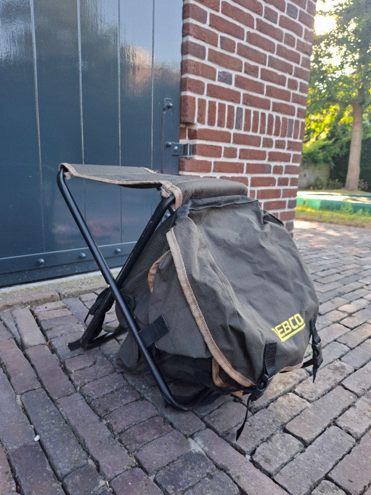 Rugzak met geïntegreerde stoel - Ideaal voor vissen/jacht, Caravans en Kamperen, Ophalen of Verzenden, Gebruikt