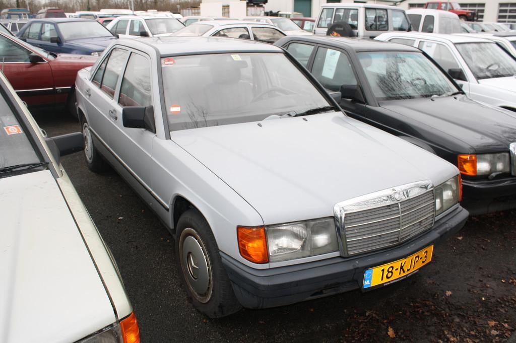 Mercedes-Benz 190D (bj 1986), Auto's, Mercedes-Benz, Achterwielaandrijving, Gebruikt, 4 cilinders, Trekhaak