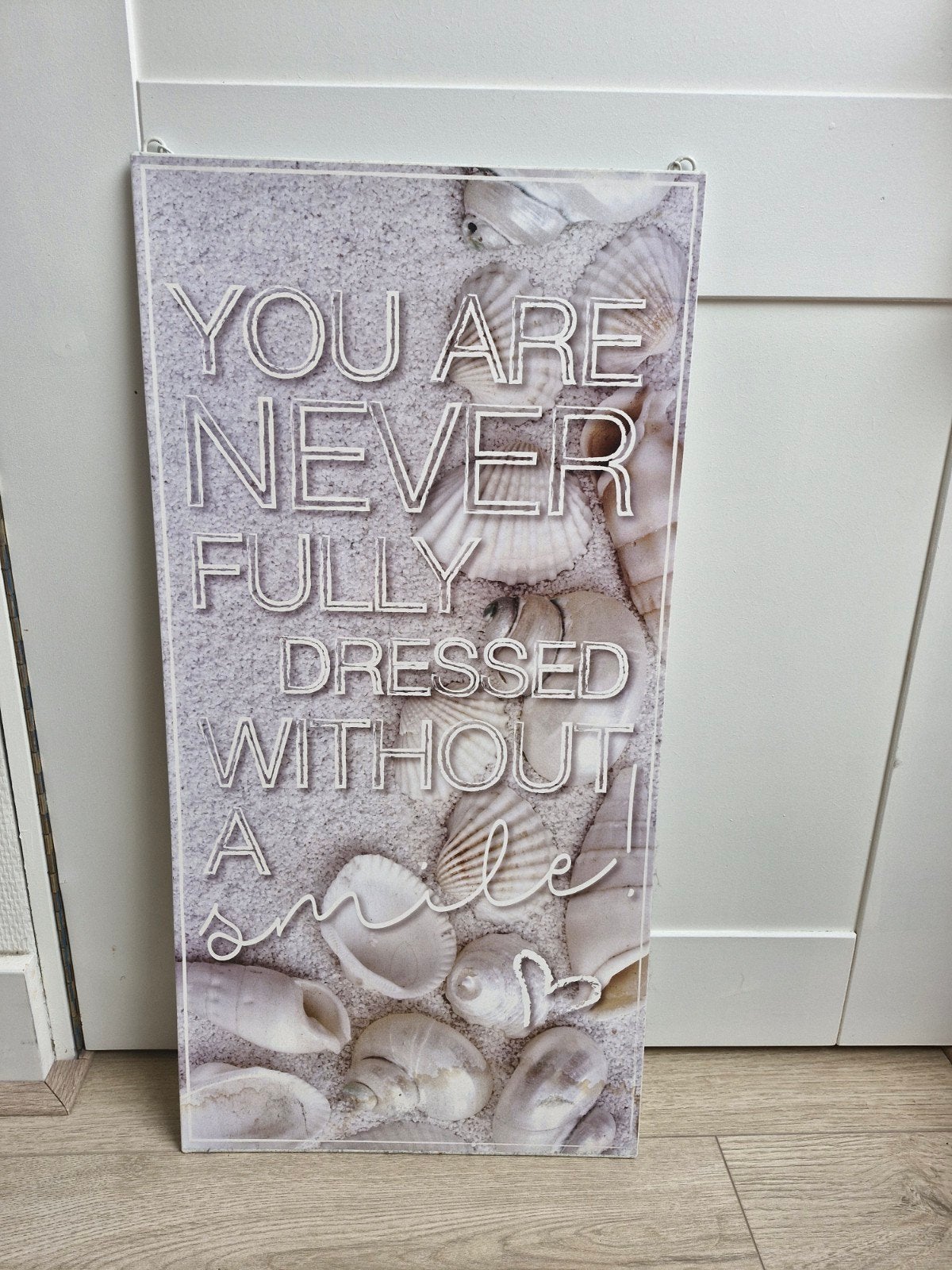 Wanddecoratie met inspirerende tekst en schelpen, Metaal, Meerkleurig, Ophalen of Verzenden, Zo goed als nieuw