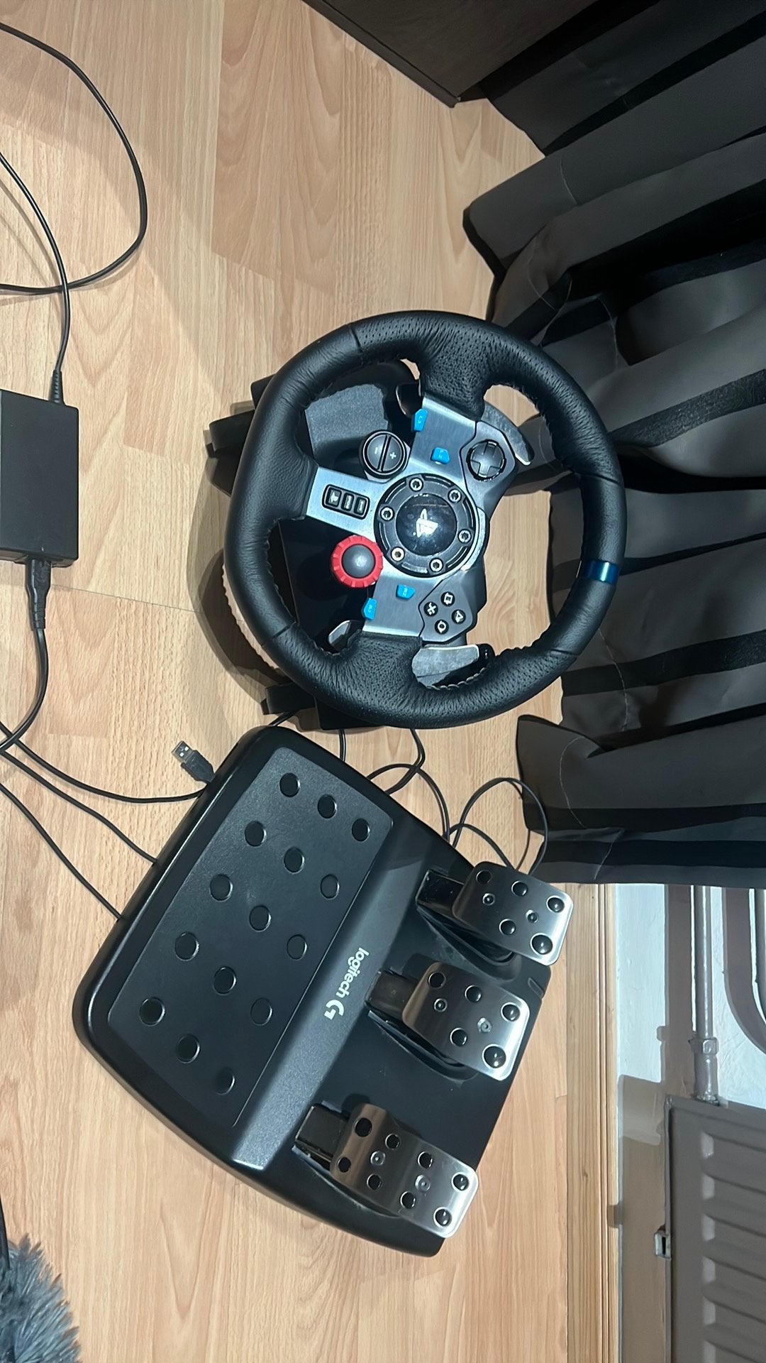 Logitech stuur met pedalen, Ophalen, Zo goed als nieuw
