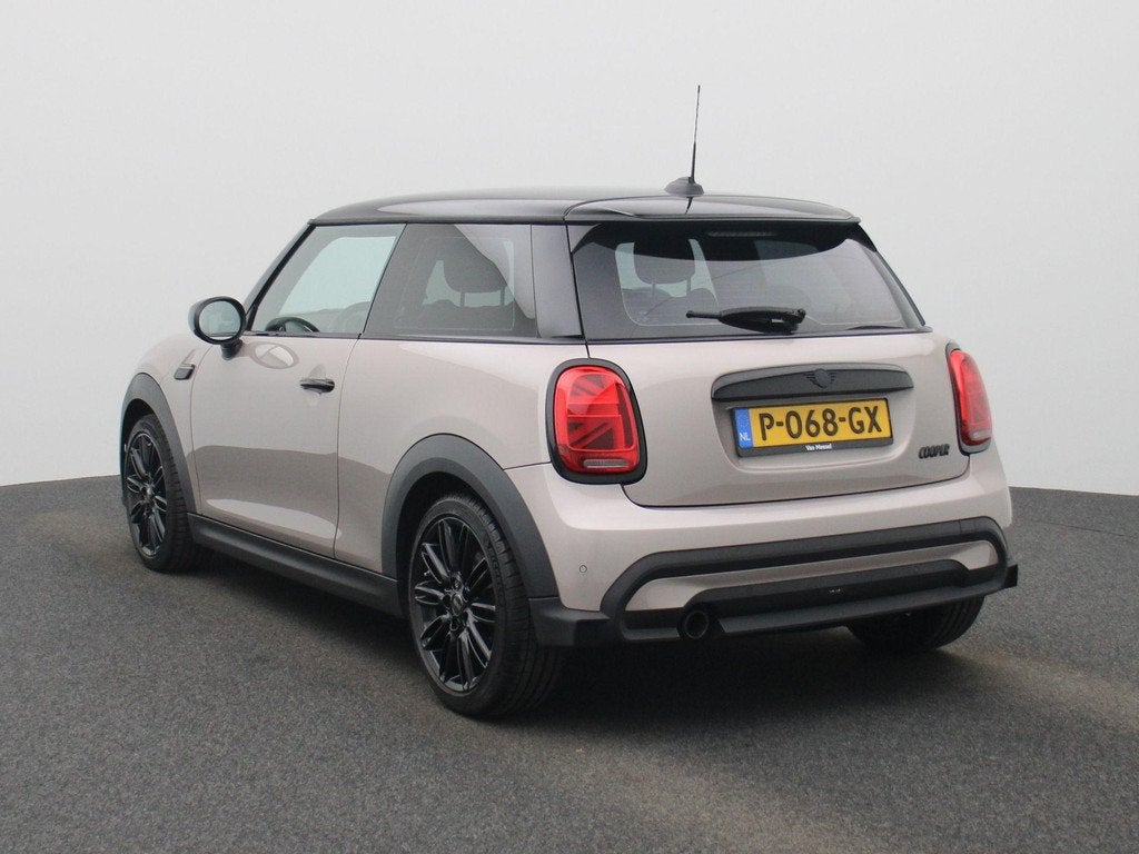 MINI Cooper 1.5 Aut. Serious Business | 1e-Eig. | Rooftop Gr, Auto's, Mini, 12 maanden, 136 pk, Gebruikt, 4 stoelen