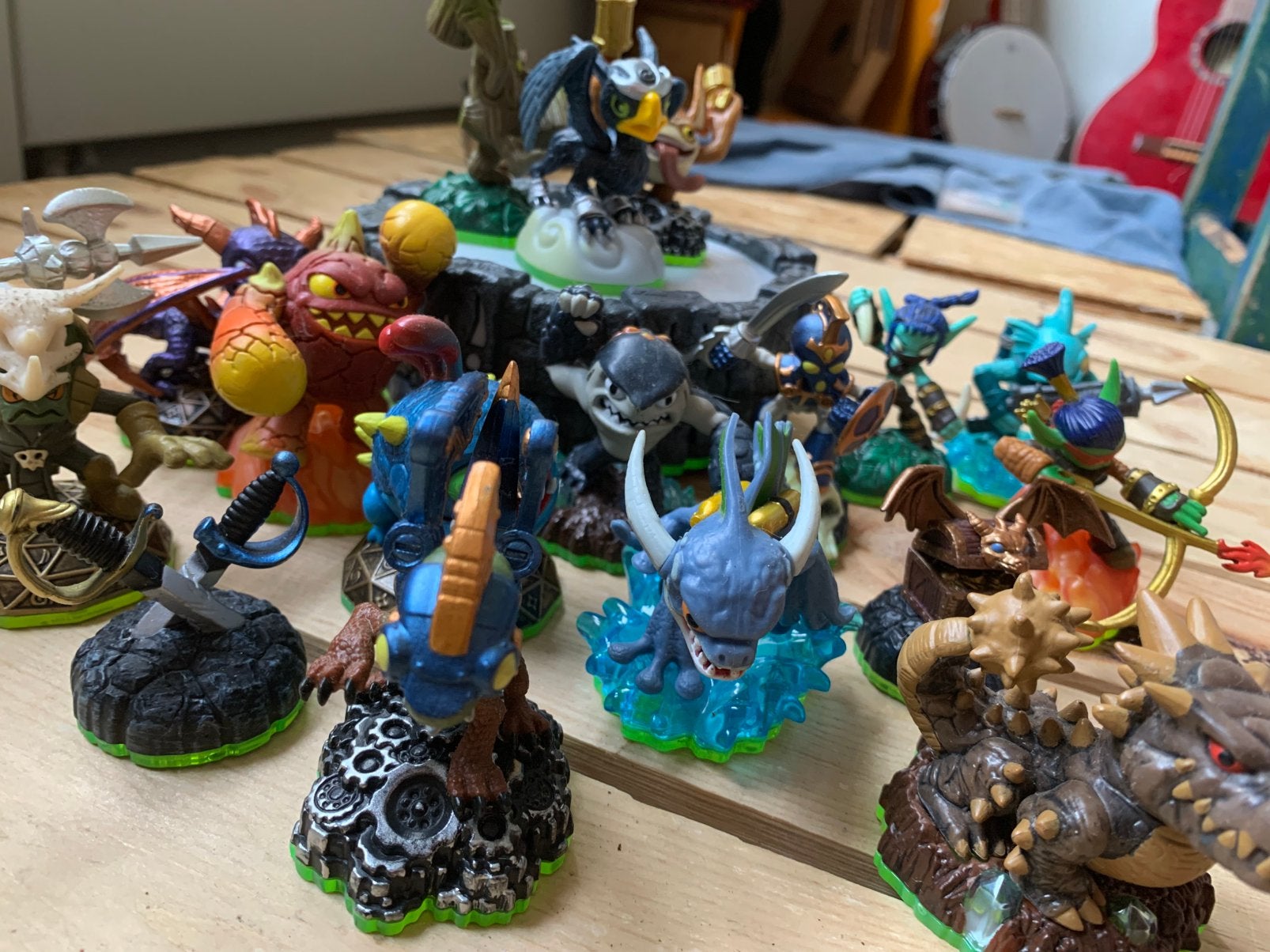 Skylanders Wii ‘Spyros adventure’ + 15 figures, Spelcomputers en Games, Avontuur en Actie, Gebruikt, 2 spelers, Ophalen of Verzenden