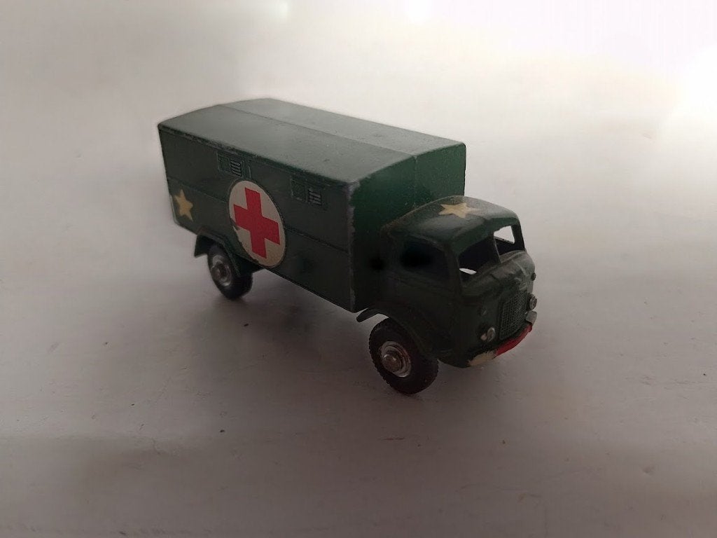 Ford 3 Ton Service Ambulance Leger, Matchbox lesney nr 63, Ophalen of Verzenden, Zo goed als nieuw, Auto, Matchbox