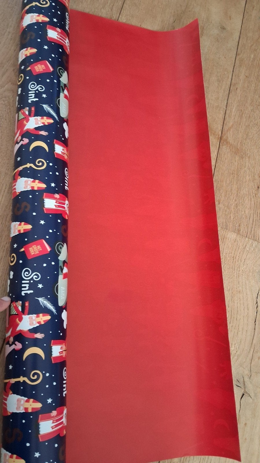 70cm x 250 cm sinterklaas papier, Diversen, Cadeaupapier, Ophalen of Verzenden