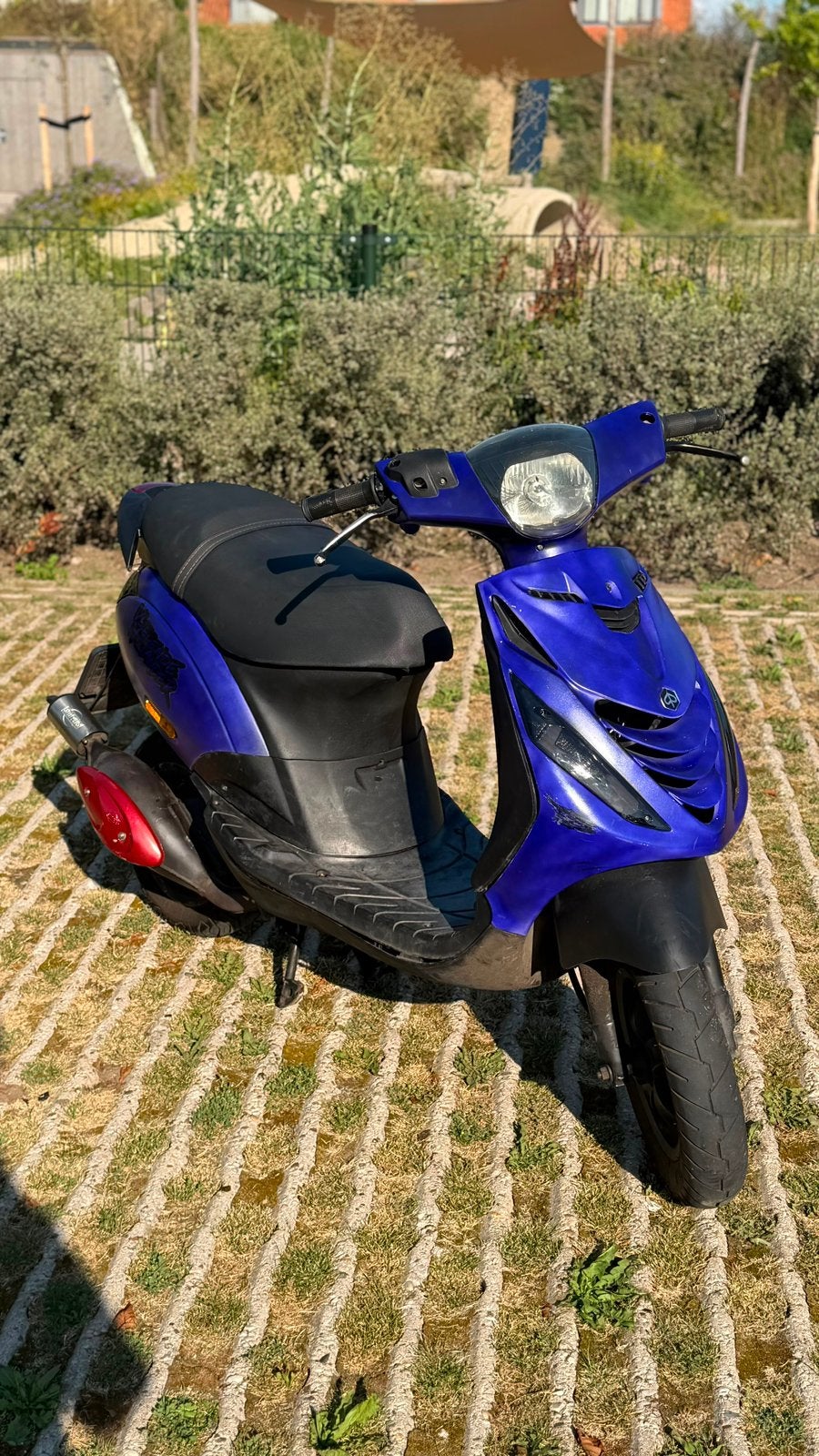 Piaggio zip 70cc brom, Fietsen en Brommers, Scooters | Piaggio, Ophalen, Tweetakt, Maximaal 45 km/u, Zip