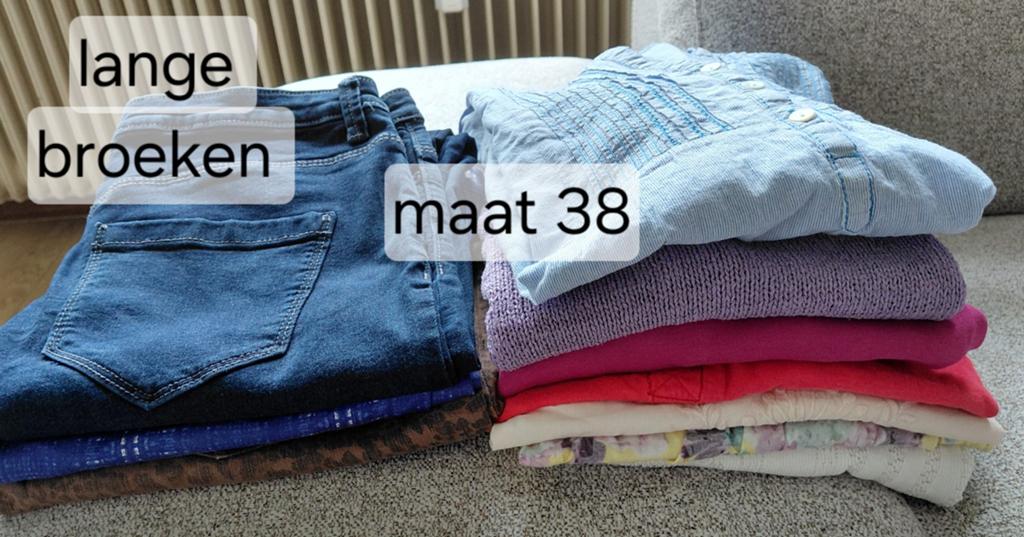 Dameskleding, Ophalen, Gedragen, Maat 38/40 (M)