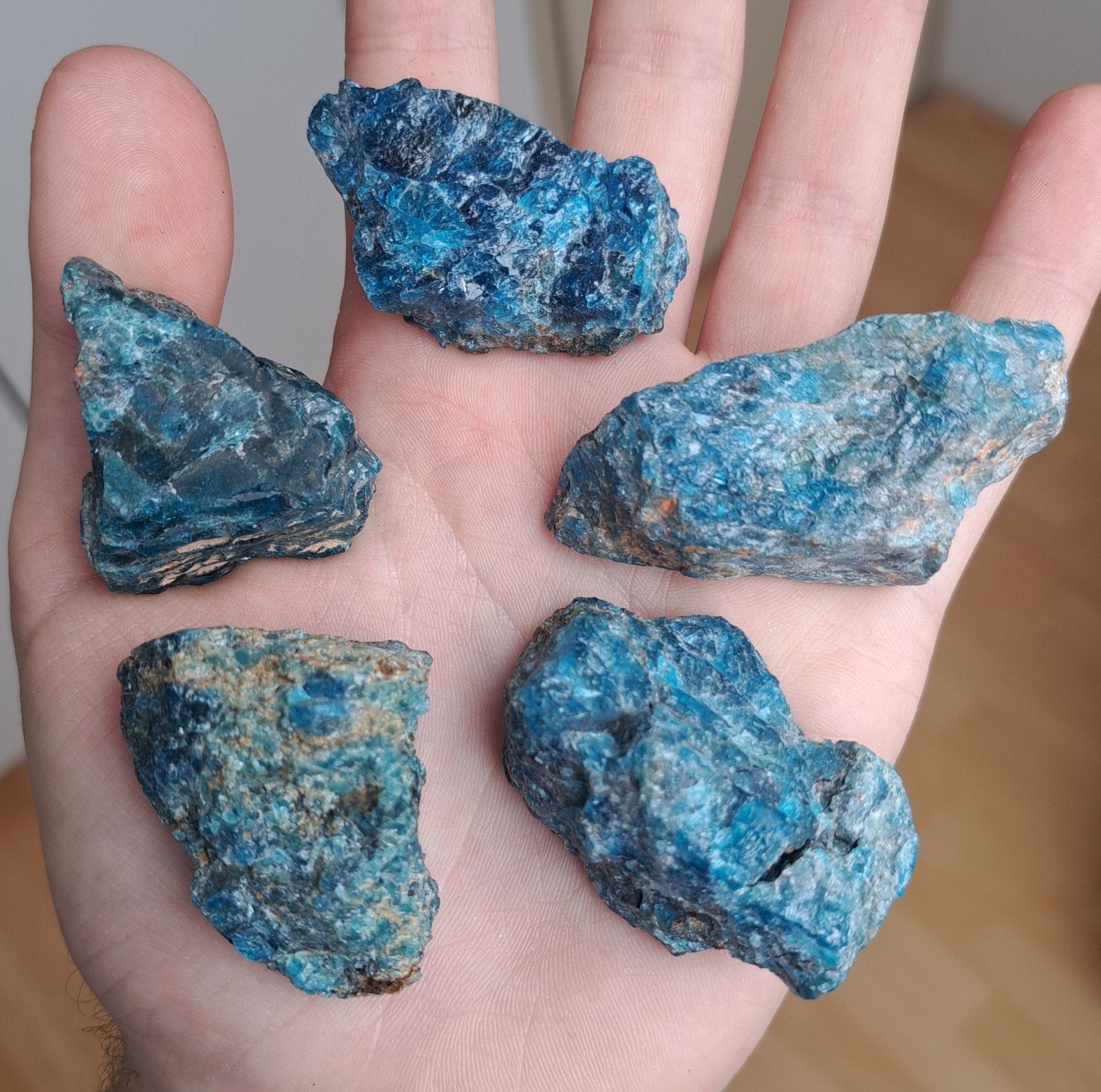 A kwaliteit Apatiet ruw edelstenen natuursteen mineralen, Ophalen of Verzenden