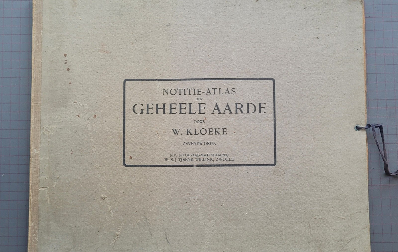 Notitie-Atlas der Geheele Aarde - W. Kloeke (Zevende Druk), Gelezen, Overige atlassen, Ophalen of Verzenden, 1800 tot 2000