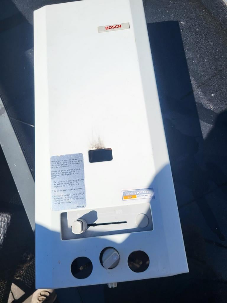 Bosch geiser, Minder dan 20 liter, Ophalen, Zo goed als nieuw, Geiser