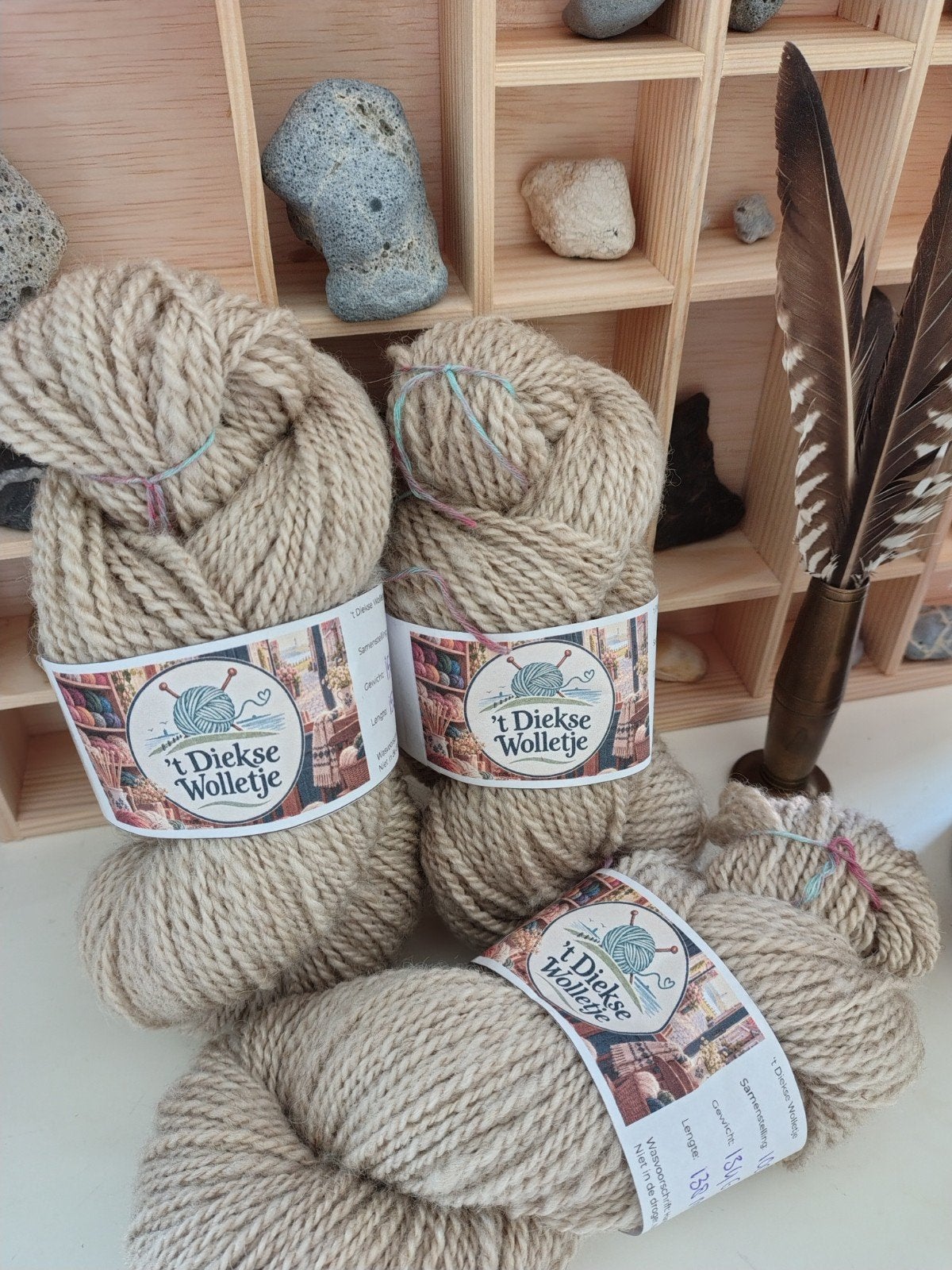 Handgesponnen wol 't Diekse Wolletje - Shetland, Breien of Haken, Onbekend, Nieuw, Ophalen of Verzenden