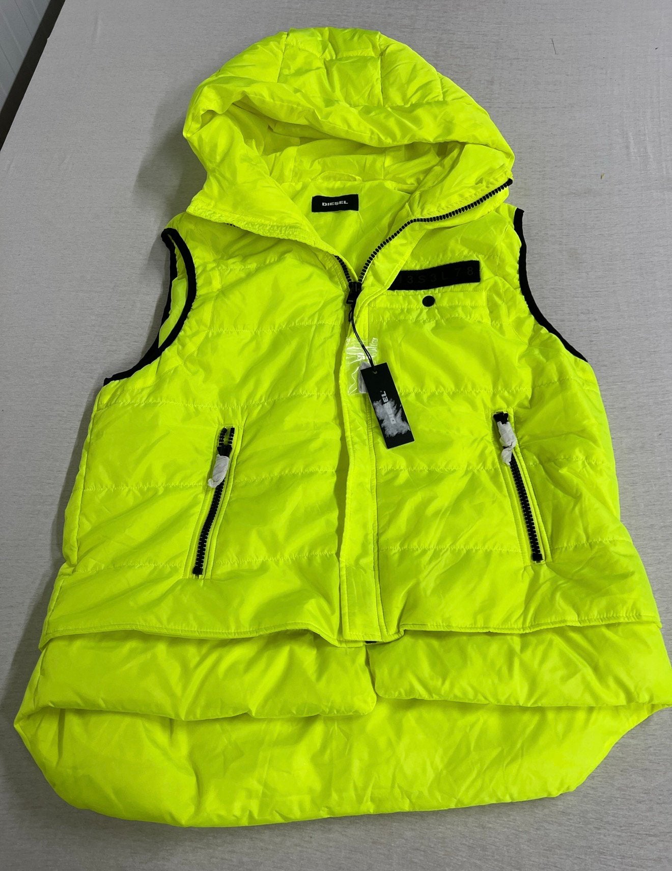 DIESEL gewatteerd vest bodywarmer L capuchon Sun Gilet 180£, Maat 52/54 (L), Nieuw, Ophalen of Verzenden, H