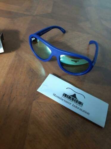 Shadez polarized zonnebril blauwe spiegelglazen 7-15 jaar, Kinderen en Baby's, Kindermode-accessoires, Blauw, Zonnebril, Zo goed als nieuw