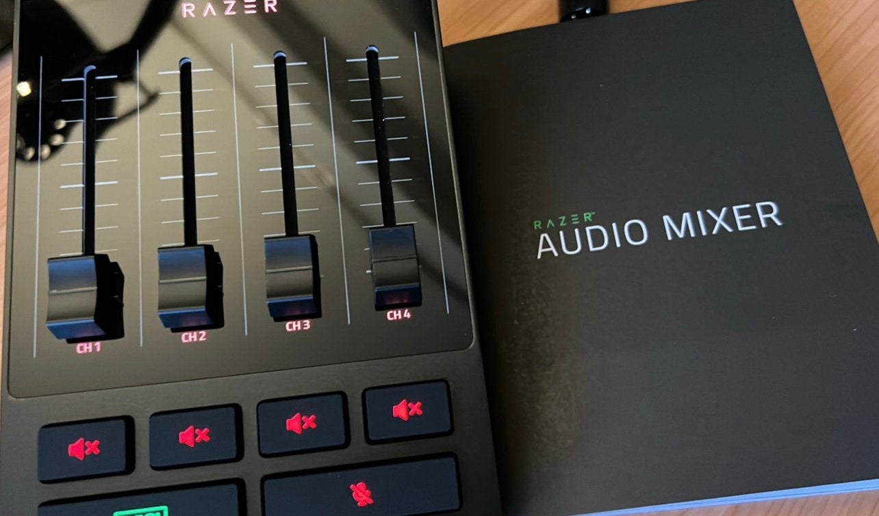 ZGAN — Razer audio mixer / XLR audio interface, Ophalen of Verzenden, Zo goed als nieuw, Audio