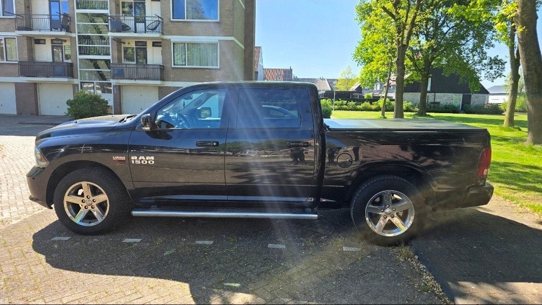 Dodge RAM Dodge RAM 2014, Auto's, Bestelauto's, Automaat, Euro 5, 5654 cc, Zwart