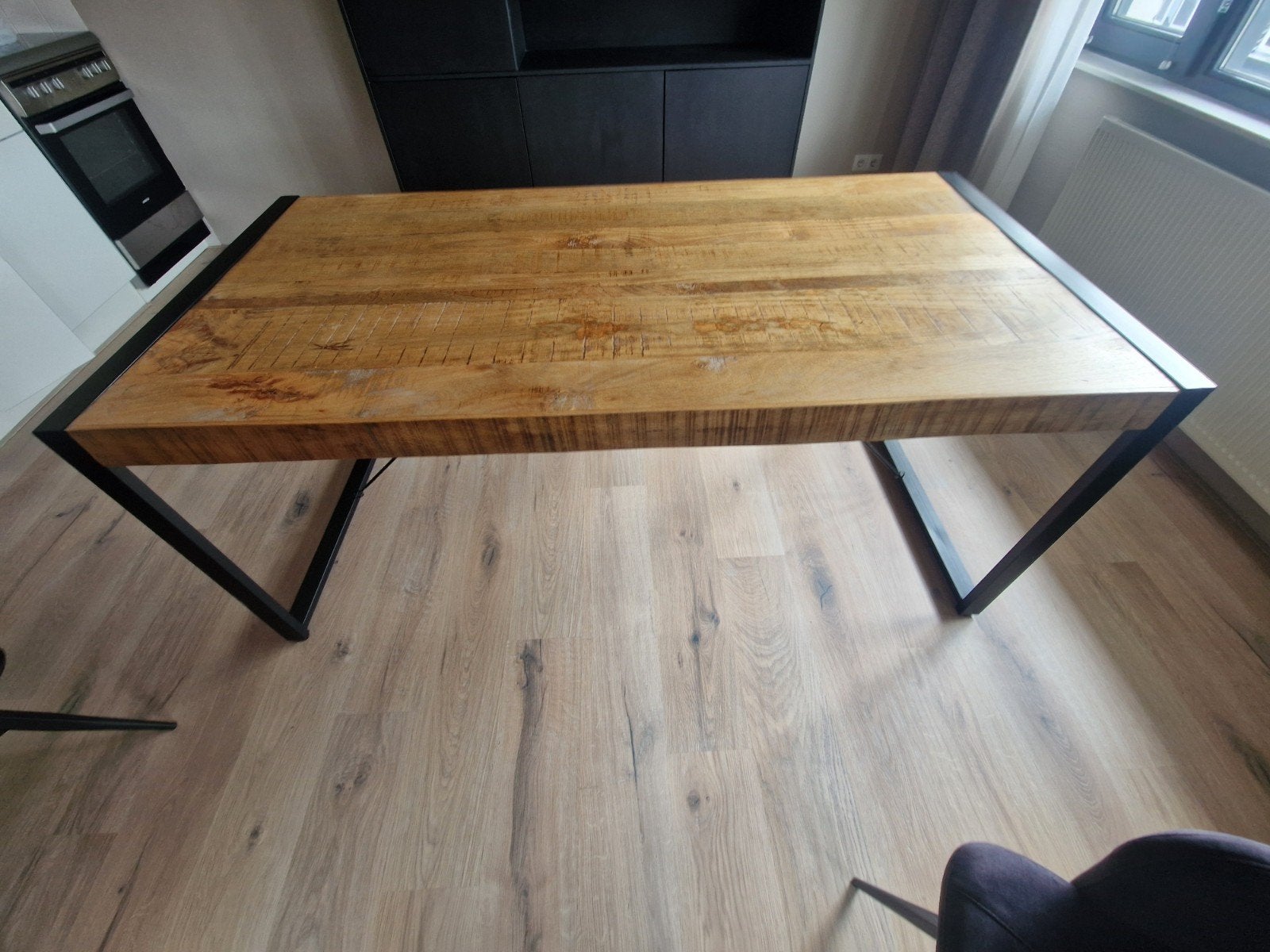 Eettafel mango, Ophalen, Gebruikt, Vier personen, Rechthoekig