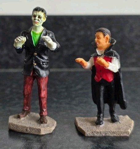 Lemax Retired Spooky Town Dracula Frankenstein Halloween, Diversen, Kerst, Zo goed als nieuw, Ophalen of Verzenden