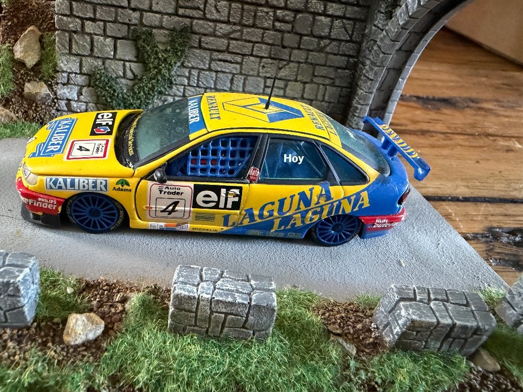 Renault Laguna BTCC 1996 Wil Hoy, Hobby en Vrije tijd, Modelauto's | 1:43, Nieuw, Auto, Overige merken, Ophalen of Verzenden