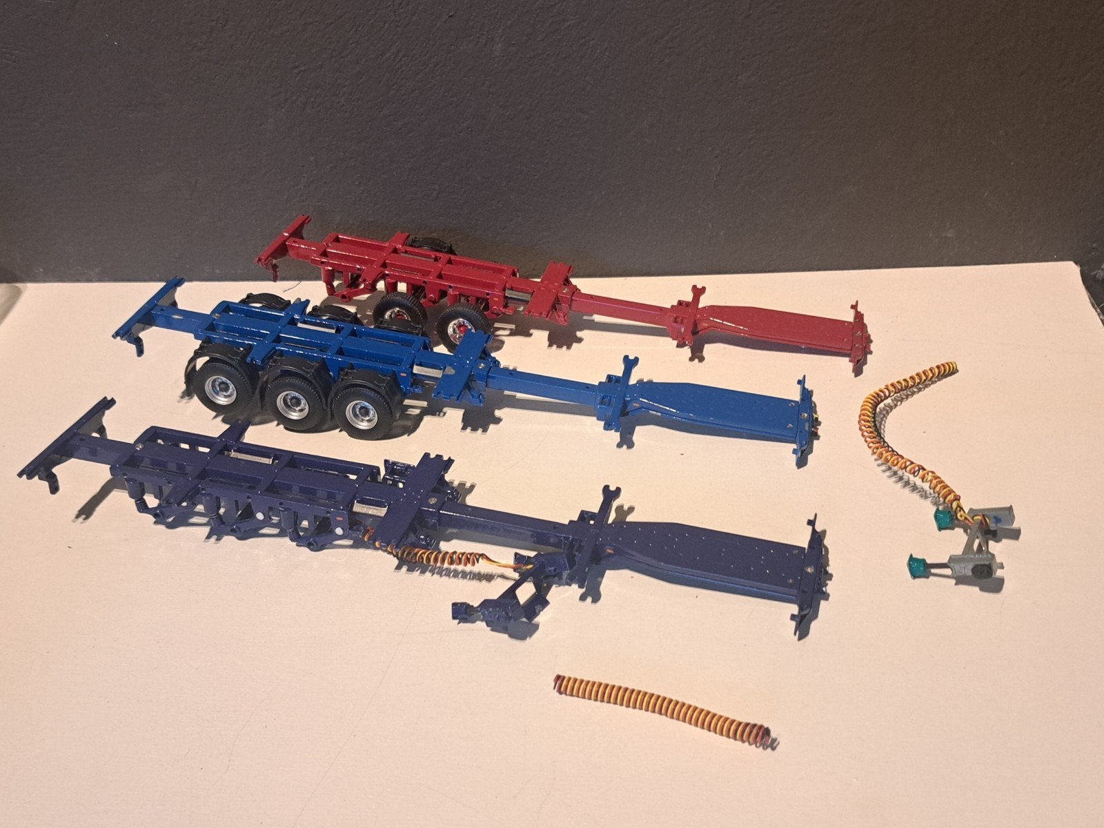 Tekno D tec container chassis, Hobby en Vrije tijd, Modelauto's | 1:50, Ophalen of Verzenden, Bus of Vrachtwagen, Tekno