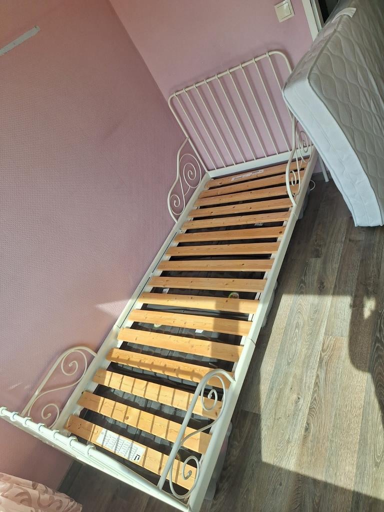 Ikea Minnen meegroei bed, Kinderen en Baby's, Kinderkamer | Bedden, Ophalen, Lattenbodem