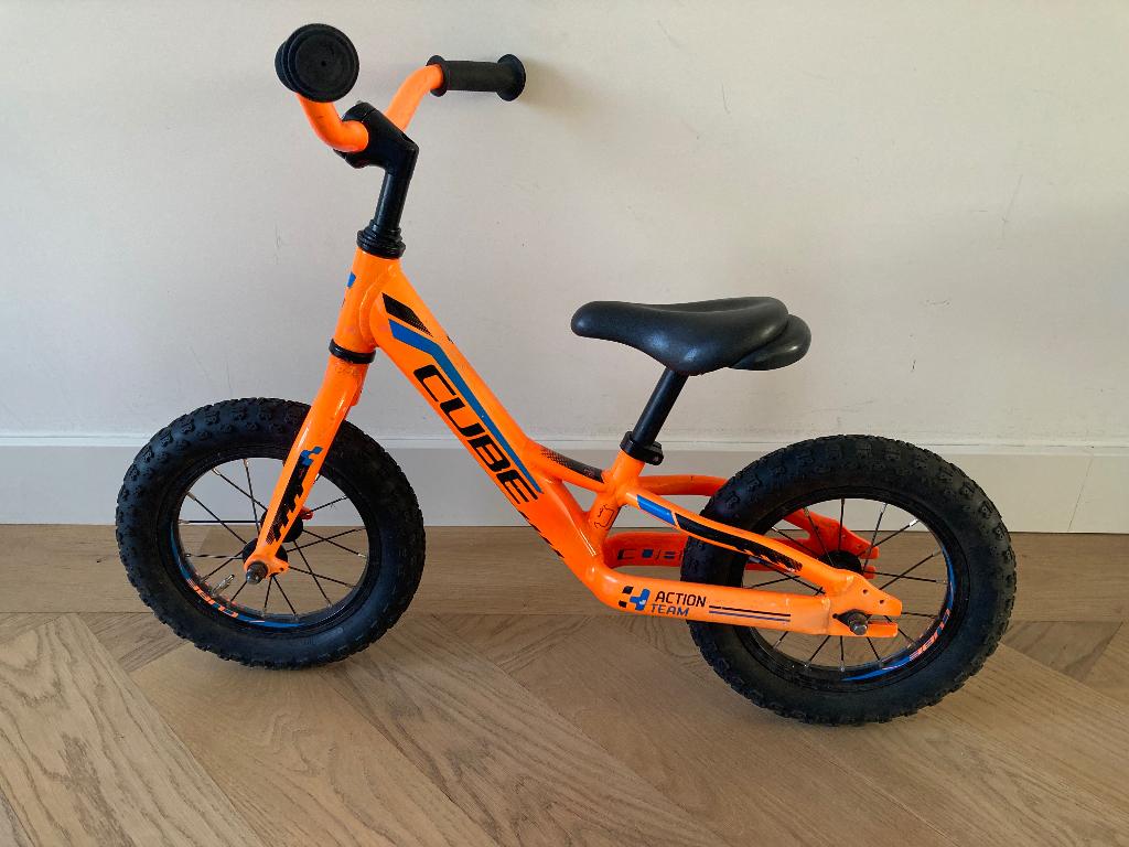 Cube loopfiets, Fietsen en Brommers, Fietsen | Kinderfietsjes, Ophalen, Gebruikt, Minder dan 16 inch, Cube