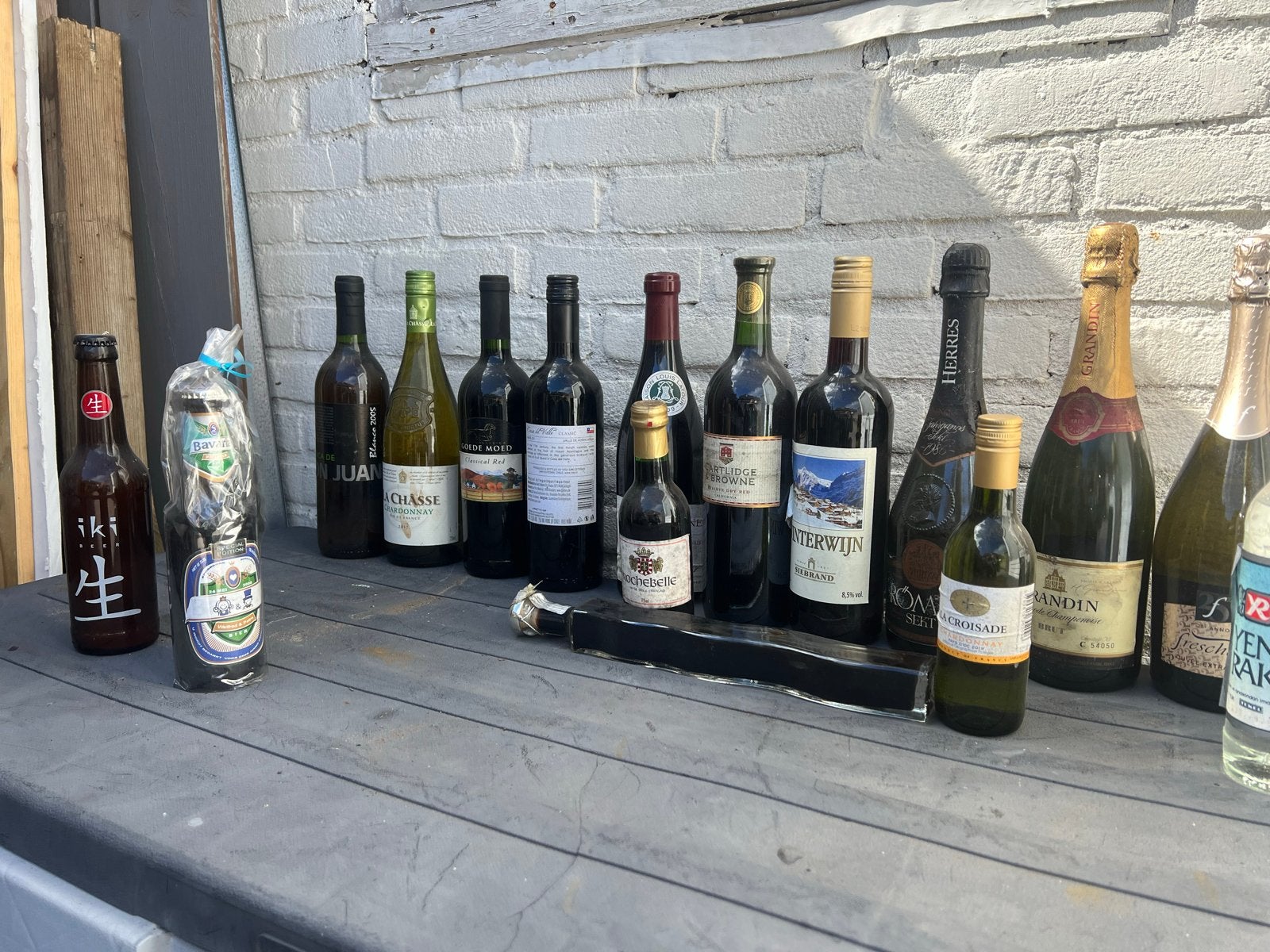 Diverse wijnen en Turkse Rakı - Oude jaargangen, Ophalen, Gebruikt, Overige gebieden, Rode wijn