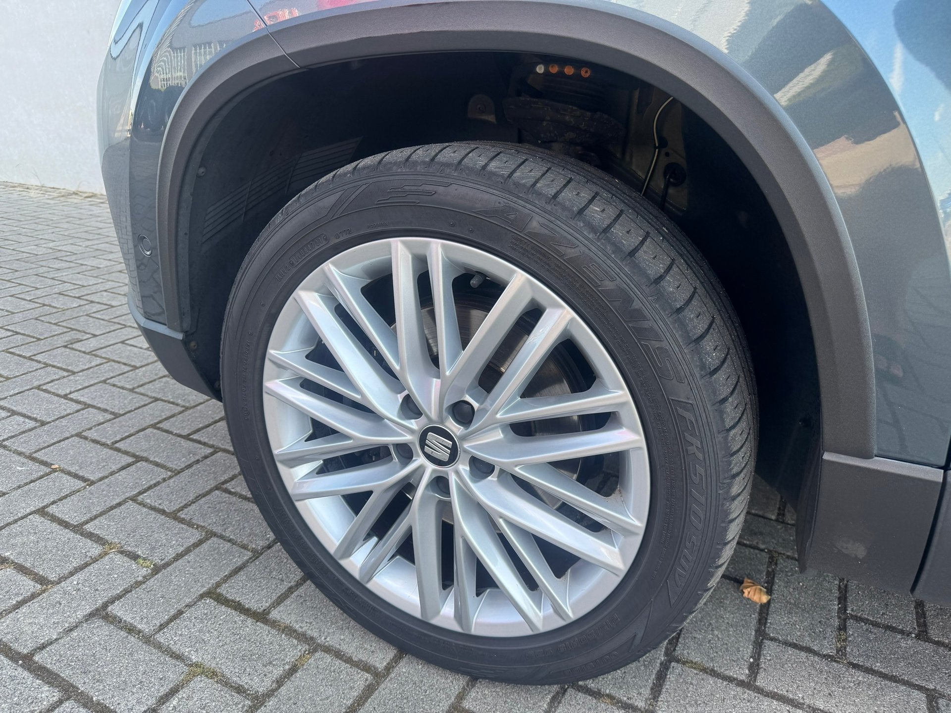 Seat ATECA 1.4 EcoTSI XCELLENCE NAV PANO DAK AUTOMAAT STL VE, Auto's, 4 cilinders, 150 pk, Verwarmde buitenspiegels, 1600 kg