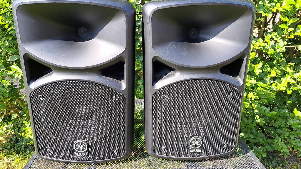 Luidsprekers yamaha, Overige merken, Ophalen of Verzenden, Zo goed als nieuw, 120 watt of meer