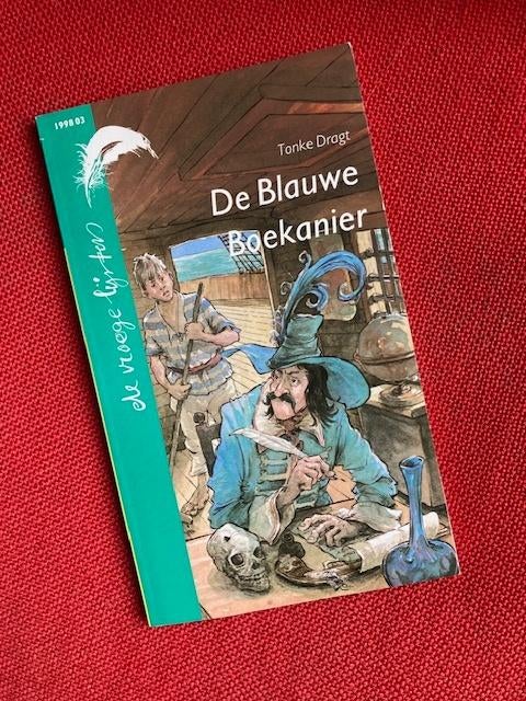 De blauwe boekanier - tonke dragt, Gelezen, Ophalen of Verzenden, Fictie algemeen, Tonke Dragt
