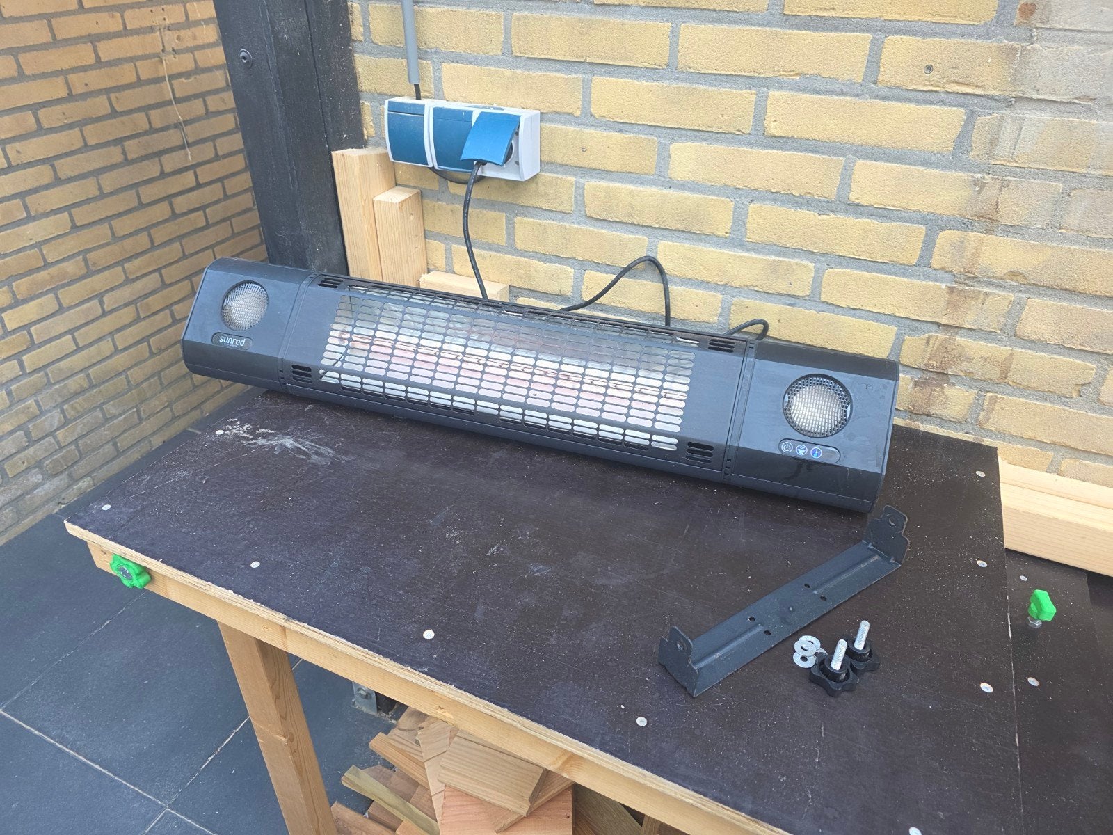 Terrasverwarming in goede tweedehands staat, Tuin en Terras, Ophalen of Verzenden, Gebruikt, Elektrisch, Wand