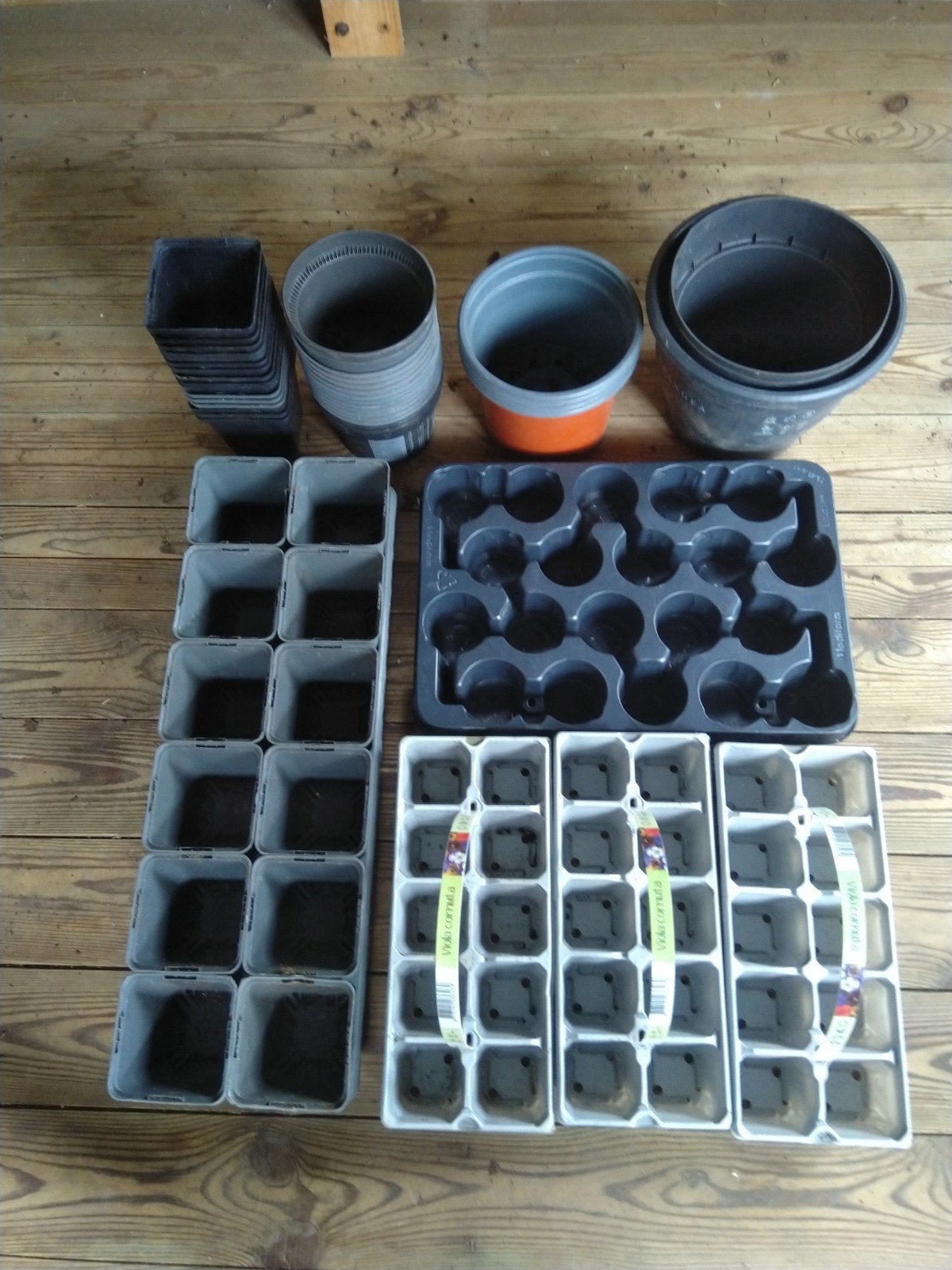 Gratis kweekpotten, alles in 1 keer afhalen., Tuin en Terras, Kweekspullen, Ophalen, Kweekbak
