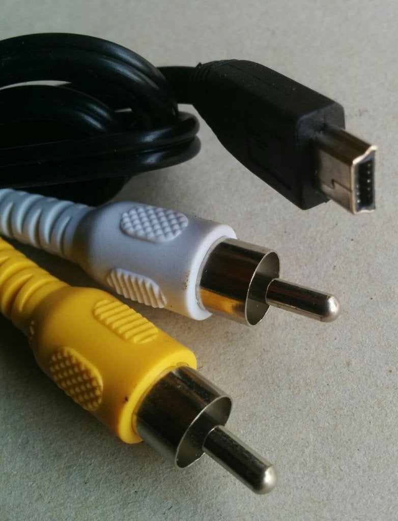 USB mini kabel naar 2 x RCA kabel, Ophalen of Verzenden, Nieuw