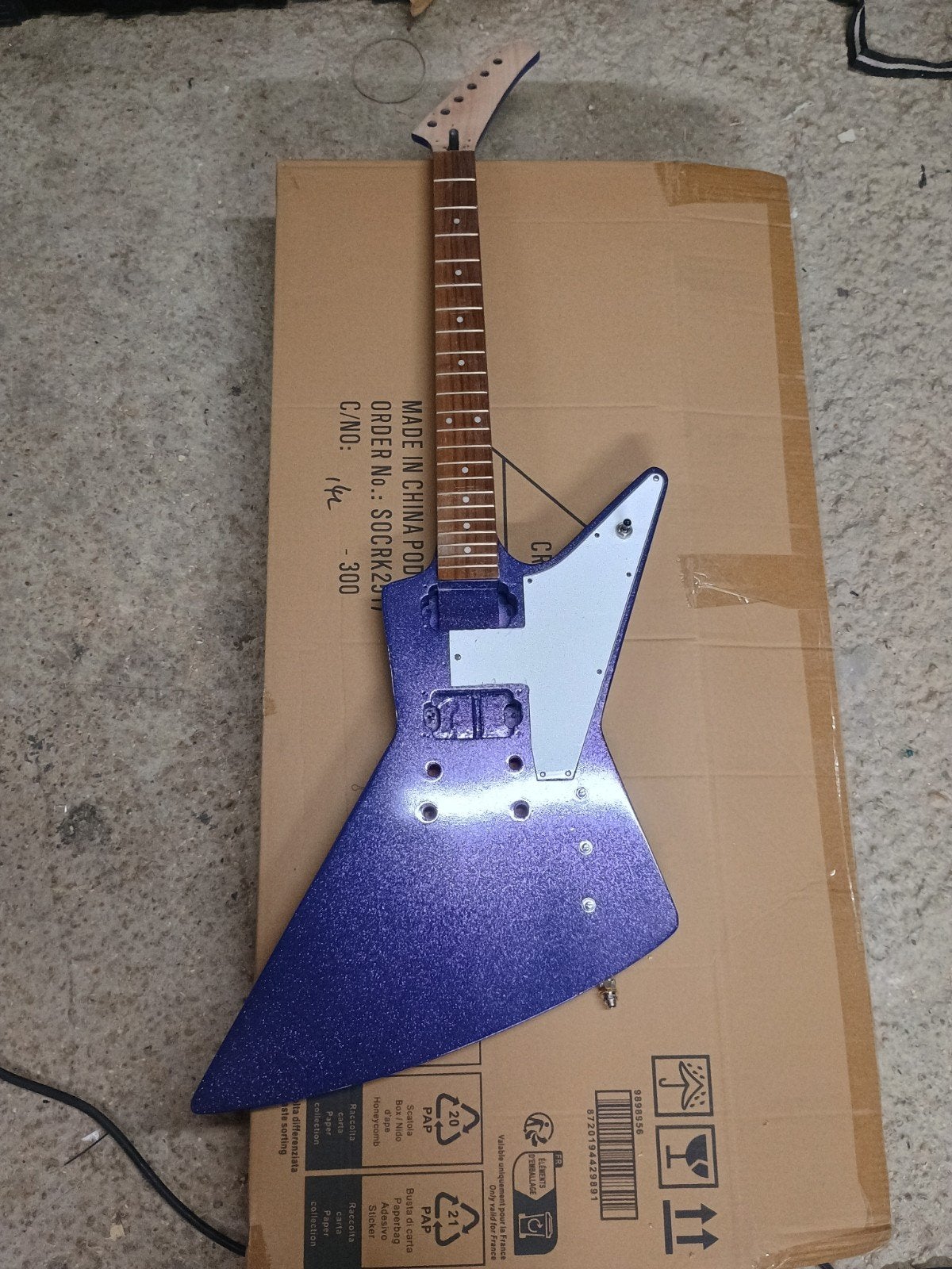 metallic paarse explorer tekoop/ruil, Ophalen of Verzenden, Gebruikt, Solid body, Overige merken